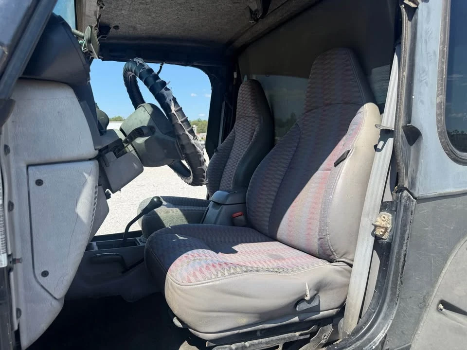 1998 Jeep TJ Wrangler - Image 6 of 9