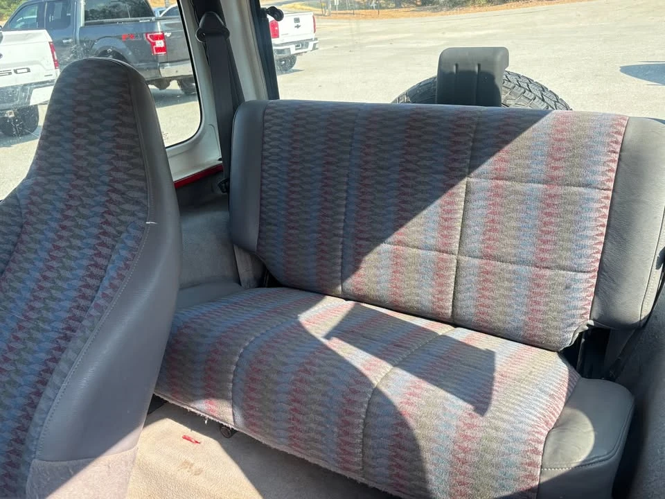 1998 Jeep TJ Wrangler - Image 11 of 18