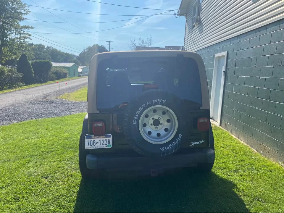 1998 Jeep TJ Wrangler - Image 5 of 12