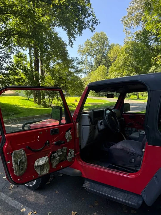1998 Jeep TJ Wrangler - Image 6 of 8