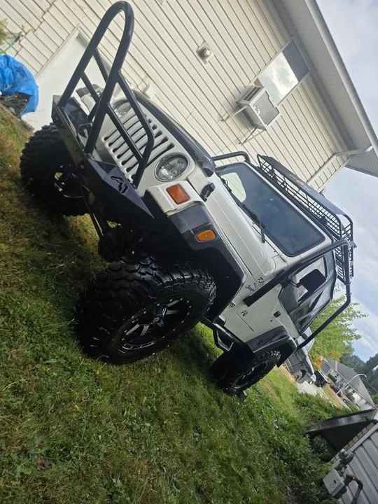 1998 Jeep TJ Wrangler - Image 2 of 3