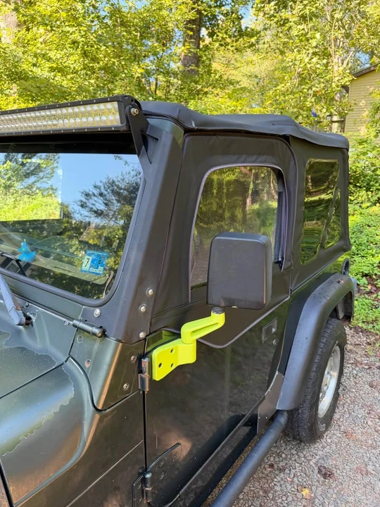 1998 Jeep TJ Wrangler - Image 4 of 10
