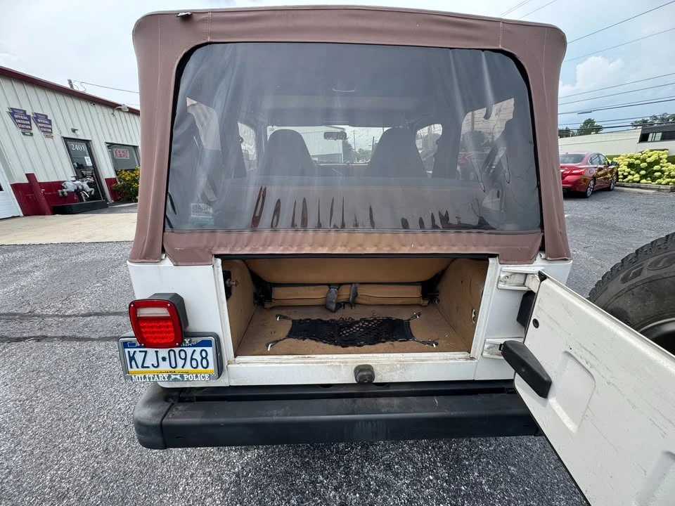 1998 Jeep TJ Wrangler - Image 11 of 20