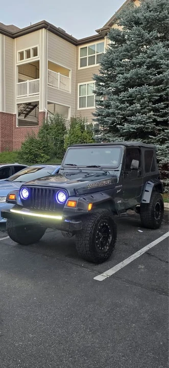 1998 Jeep TJ Wrangler - Image 2 of 2