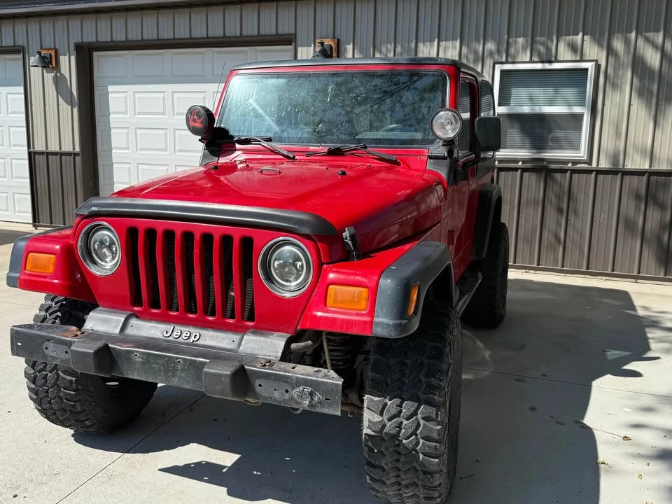1998 Jeep TJ Wrangler - Image 2 of 9