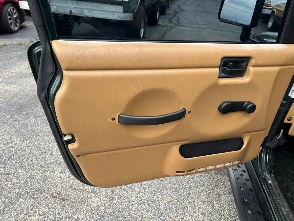 1998 Jeep TJ Wrangler - Image 8 of 15