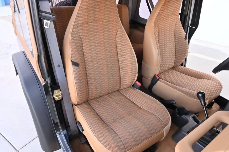 1998 Jeep TJ Wrangler - Image 18 of 20