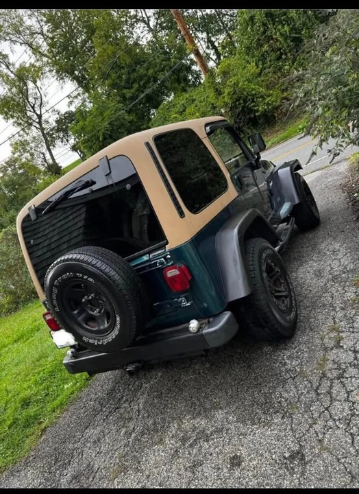 1998 Jeep TJ Wrangler - Image 4 of 5