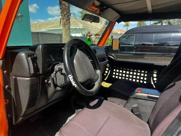1998 Jeep TJ Wrangler - Image 6 of 12