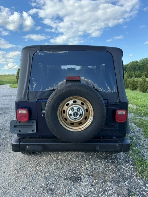 1998 Jeep TJ Wrangler - Image 12 of 27