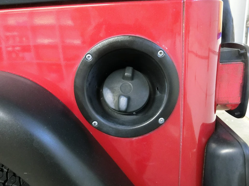 1998 Jeep TJ Wrangler - Image 28 of 31