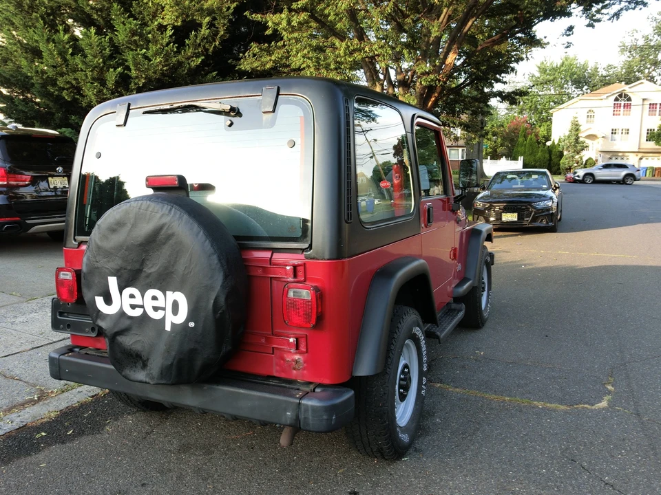 1998 Jeep TJ Wrangler - Image 10 of 31