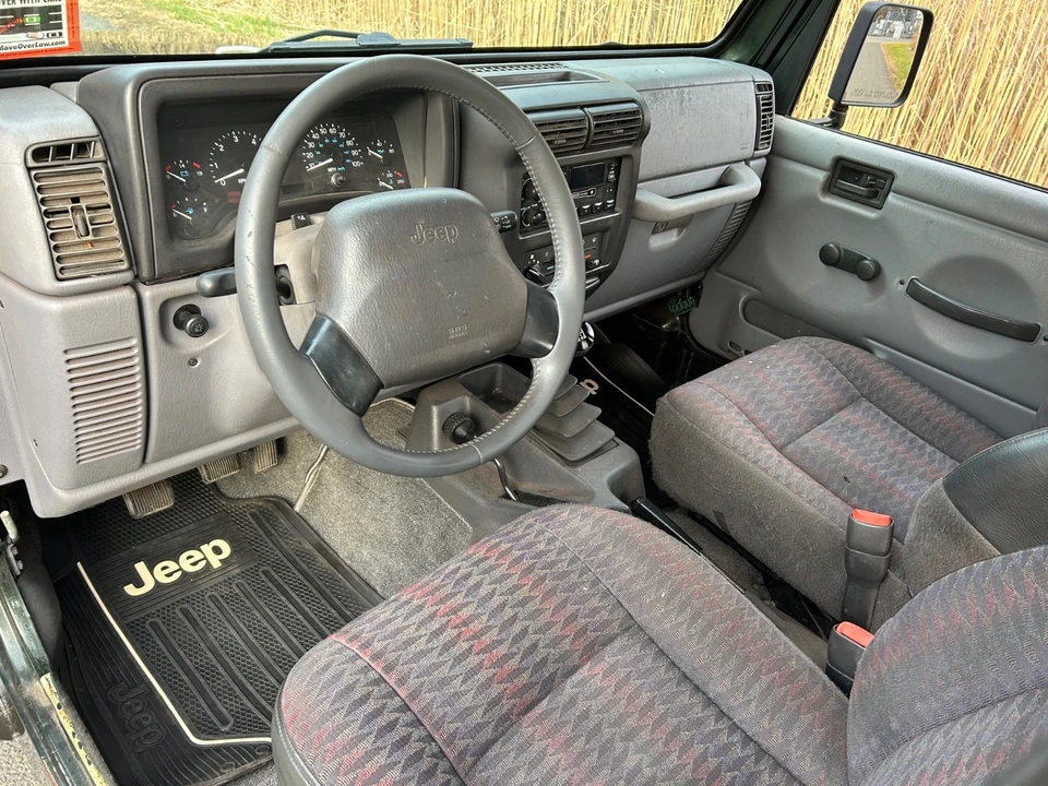 1998 Jeep TJ Wrangler - Image 11 of 21