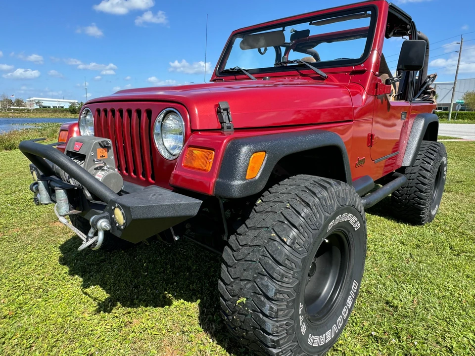 1998 Jeep TJ Wrangler - Image 7 of 31