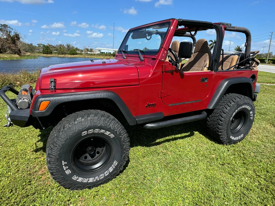1998 Jeep TJ Wrangler - Image 8 of 31