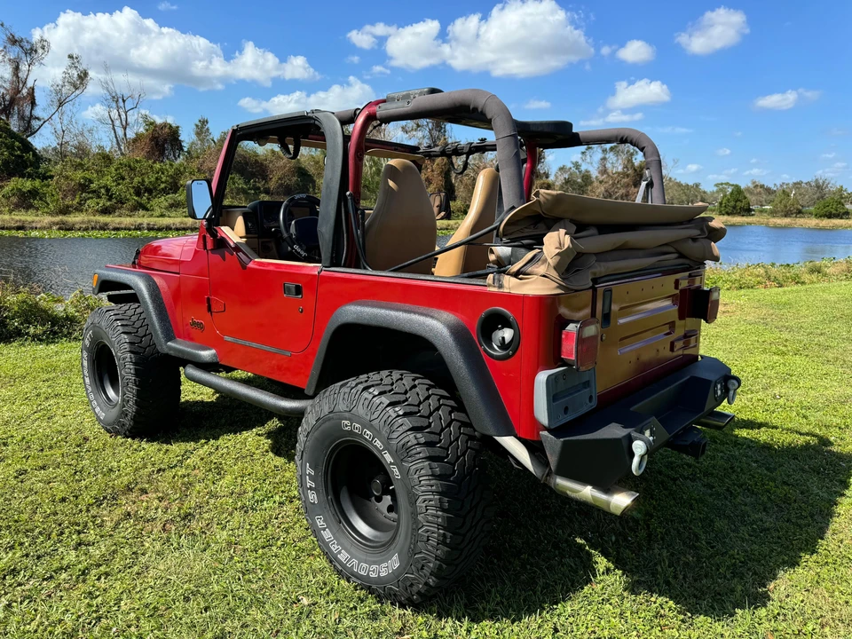 1998 Jeep TJ Wrangler - Image 10 of 31