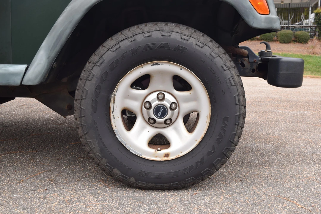 1998 Jeep TJ Wrangler - Image 29 of 31