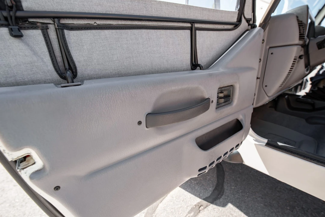 1998 Jeep TJ Wrangler - Image 30 of 31