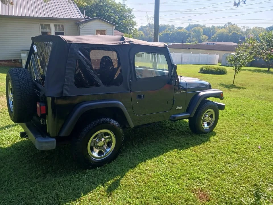 1998 Jeep TJ Wrangler - Image 10 of 13