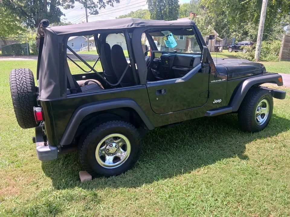 1998 Jeep TJ Wrangler - Image 12 of 13