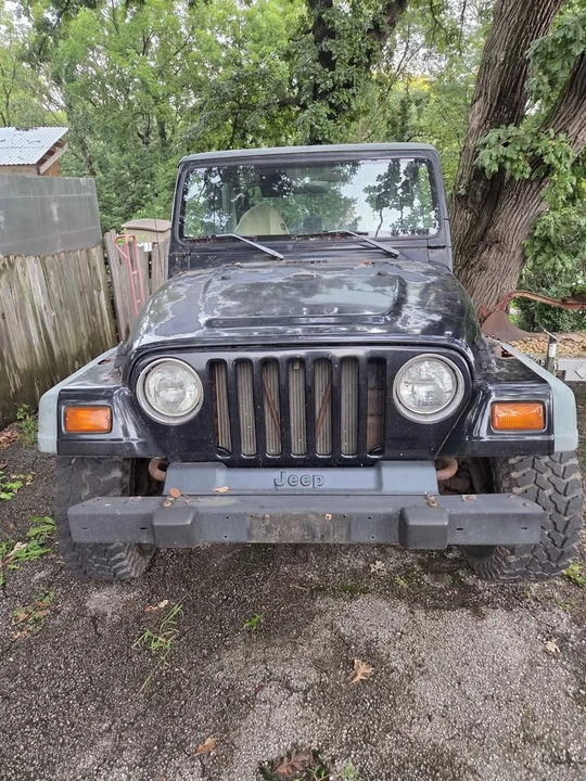 1998 Jeep TJ Wrangler - Image 3 of 4