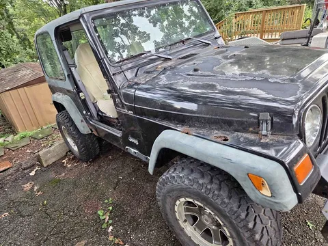 1998 Jeep Wrangler SE Sport Utility 2D
