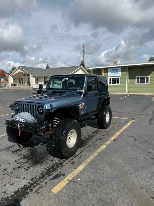 1998 Jeep TJ Wrangler - Image 2 of 30