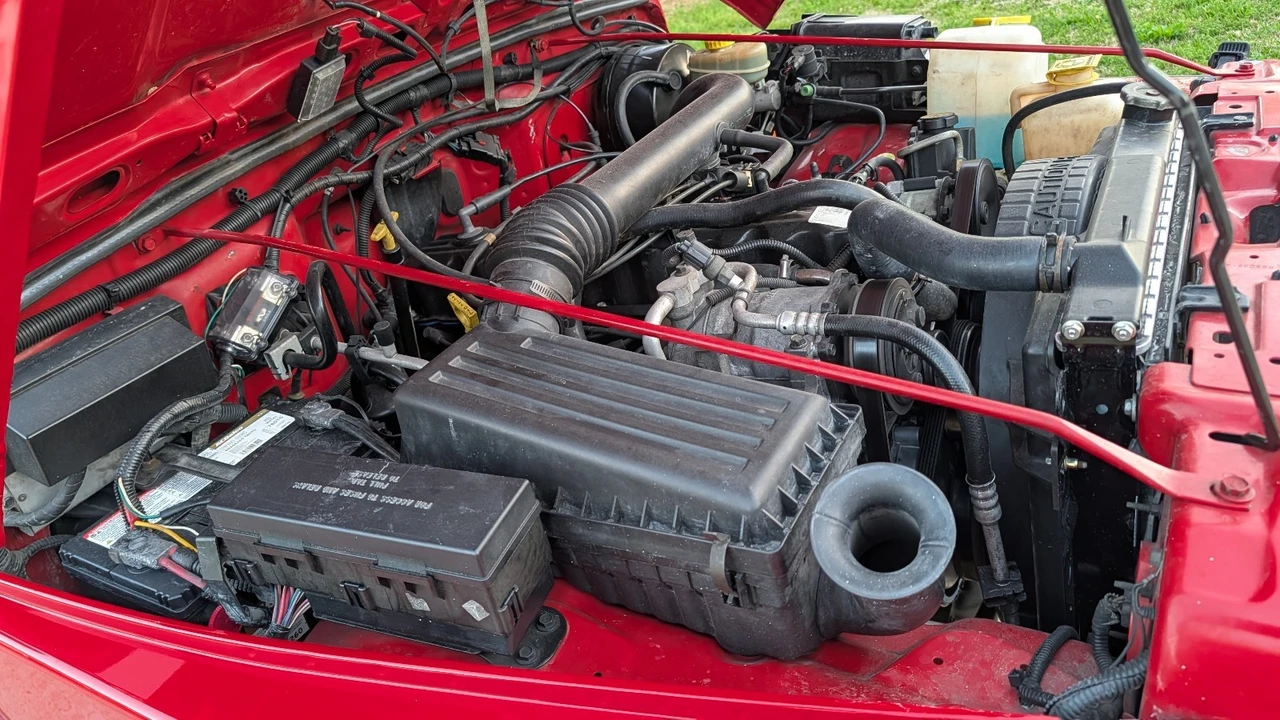 1998 Jeep TJ Wrangler - Image 28 of 31