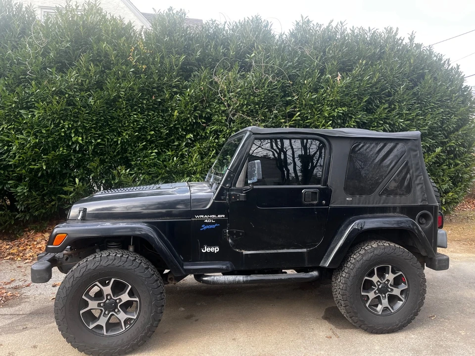 1998 Jeep TJ Wrangler - Image 2 of 11
