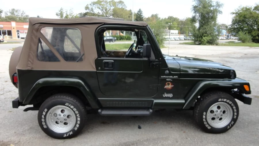 1998 Jeep TJ Wrangler - Image 4 of 11