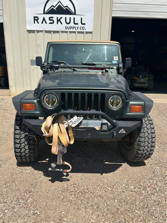 1998 Jeep TJ Wrangler - Image 3 of 4