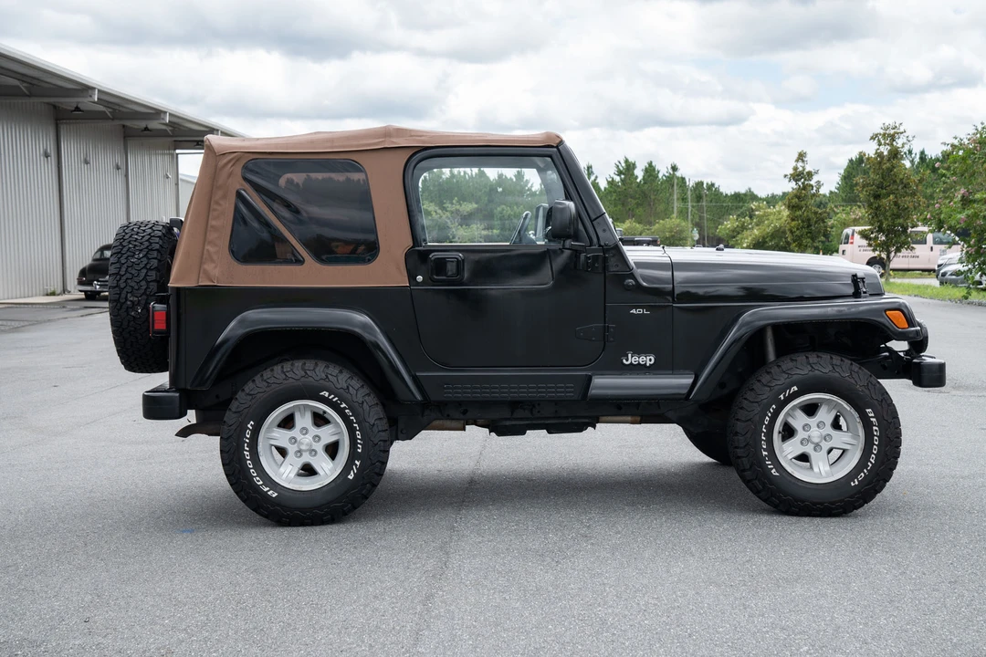 1998 Jeep TJ Wrangler - Image 12 of 31