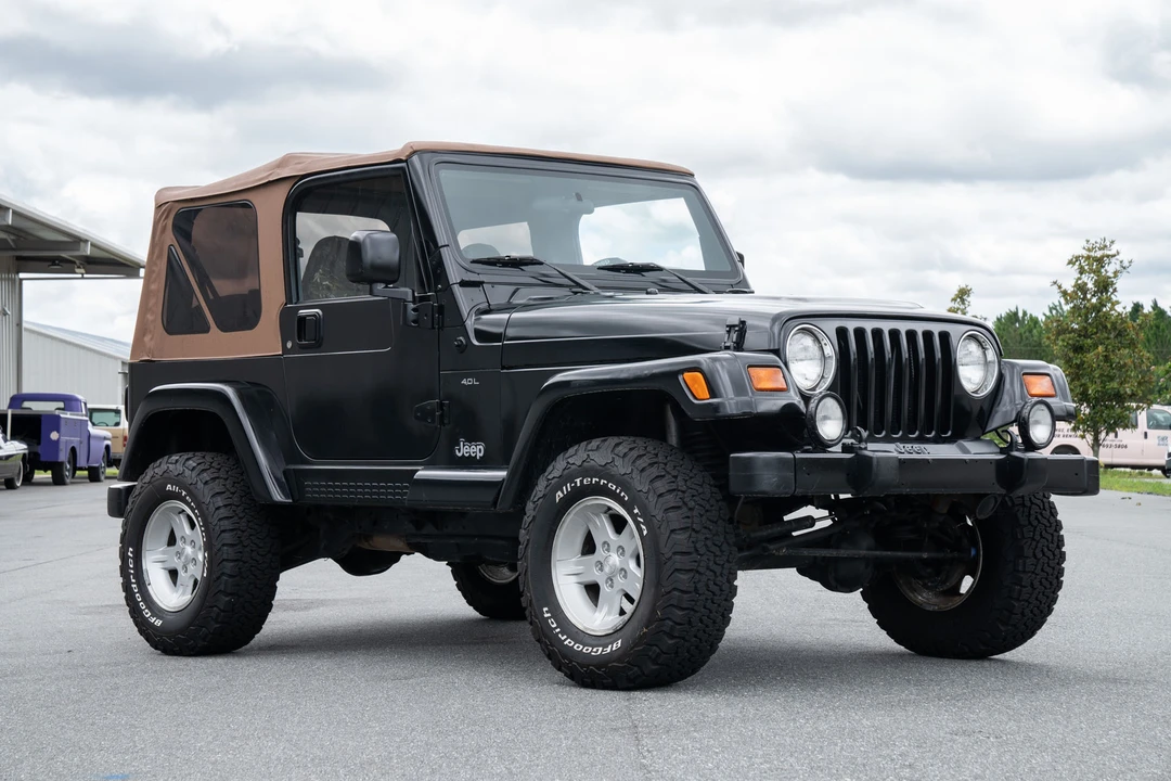 1998 Jeep TJ Wrangler - Image 3 of 31