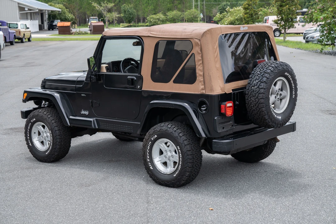 1998 Jeep TJ Wrangler - Image 9 of 31