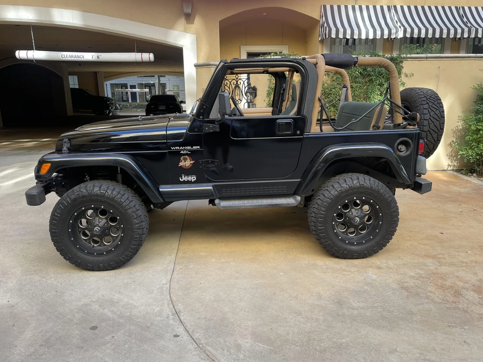 1998 Jeep TJ Wrangler - Image 9 of 31