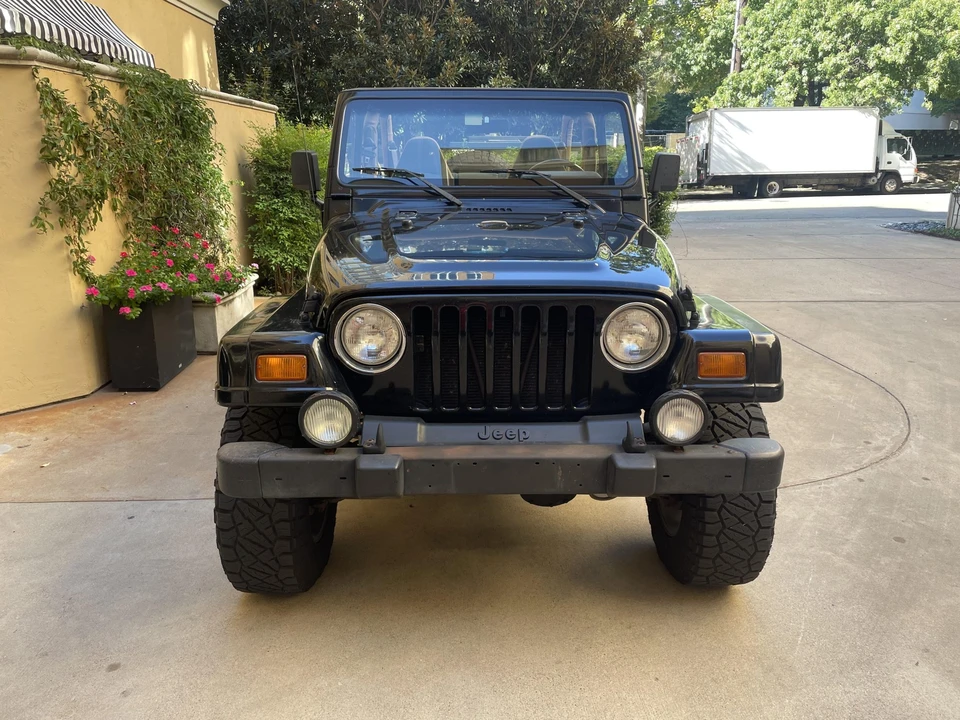 1998 Jeep TJ Wrangler - Image 3 of 31