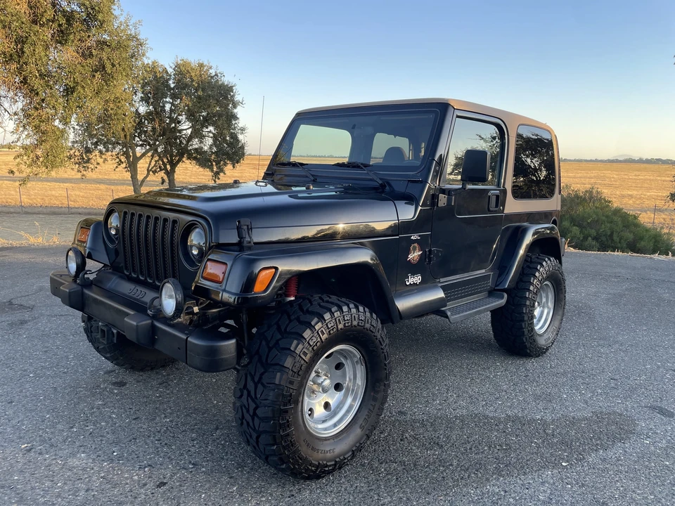 1998 Jeep TJ Wrangler - Image 3 of 31
