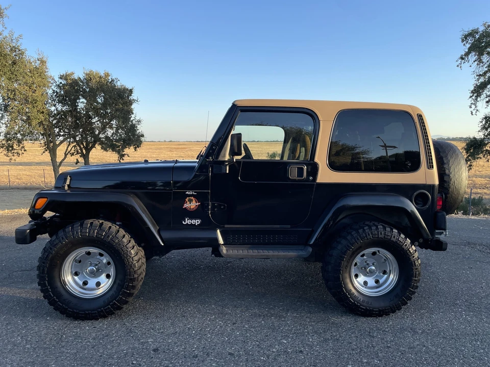 1998 Jeep TJ Wrangler - Image 2 of 31