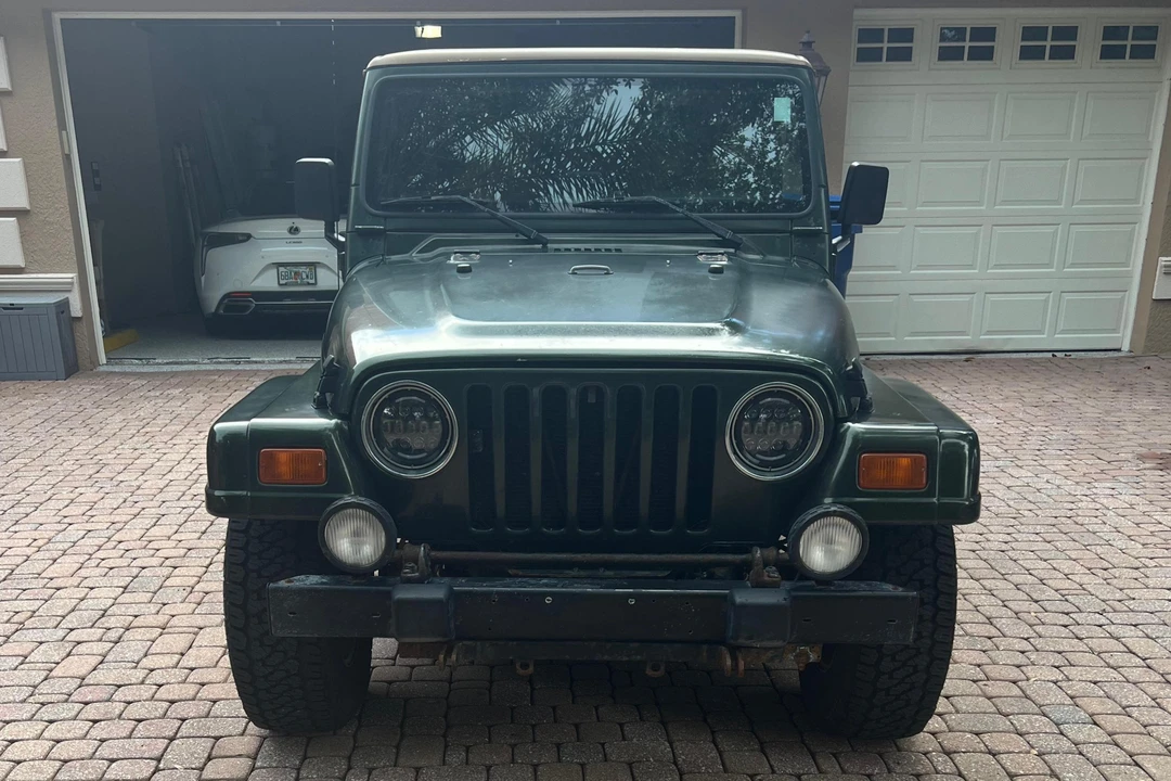 1998 Jeep TJ Wrangler - Image 2 of 31