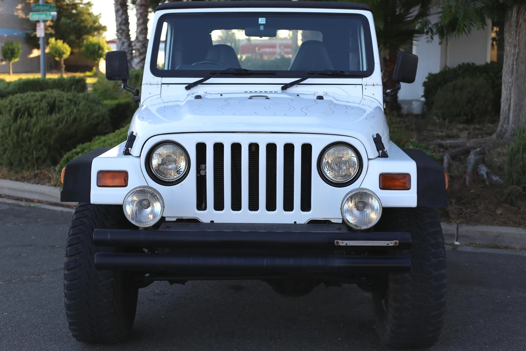 1998 Jeep TJ Wrangler - Image 2 of 6
