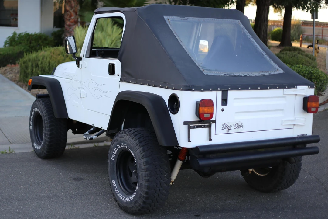 1998 Jeep TJ Wrangler - Image 4 of 6