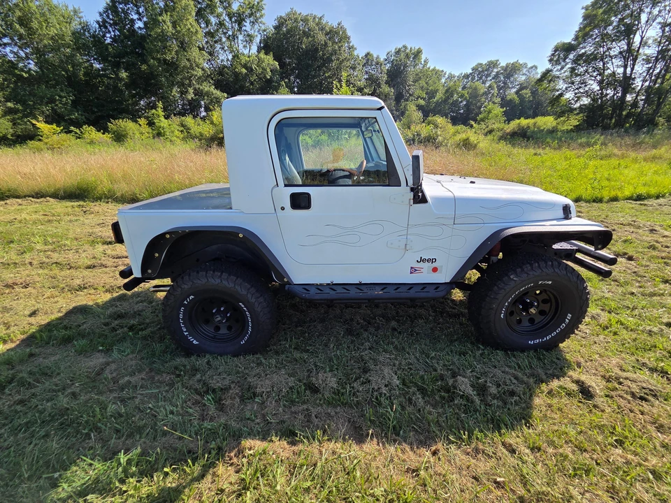 1998 Jeep TJ Wrangler - Image 23 of 31