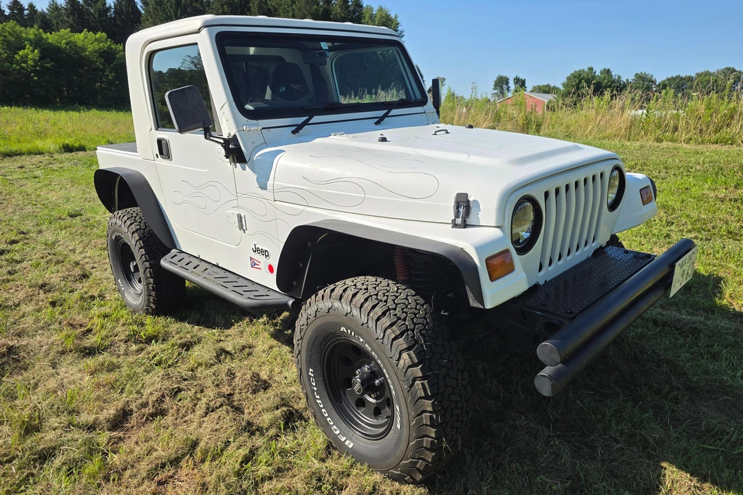 1998 Jeep TJ Wrangler - Image 3 of 31
