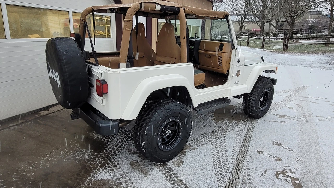 1998 Jeep TJ Wrangler - Image 5 of 10