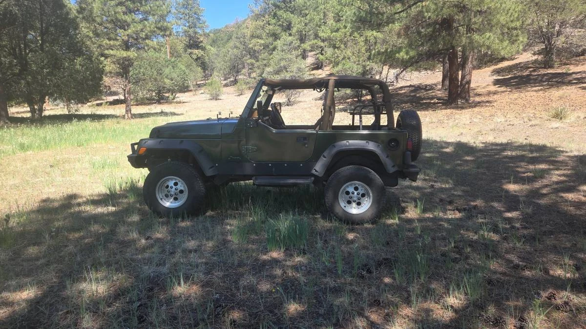 1998 Jeep TJ Wrangler - Image 4 of 15