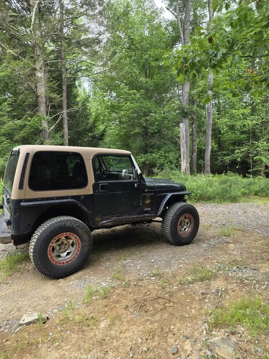 1998 Jeep TJ Wrangler - Image 2 of 5