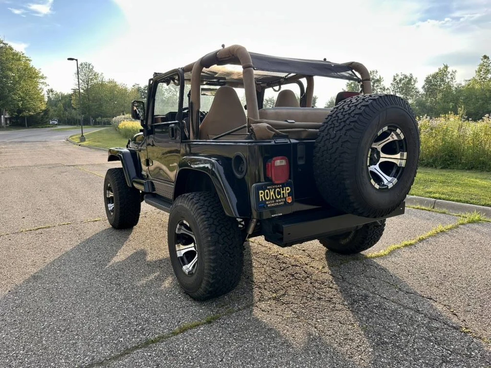 1998 Jeep TJ Wrangler - Image 2 of 15