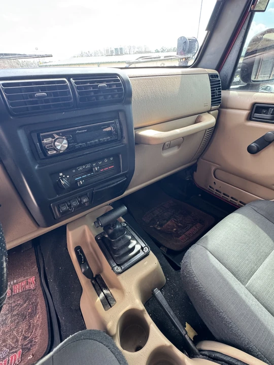 1998 Jeep TJ Wrangler - Image 27 of 31