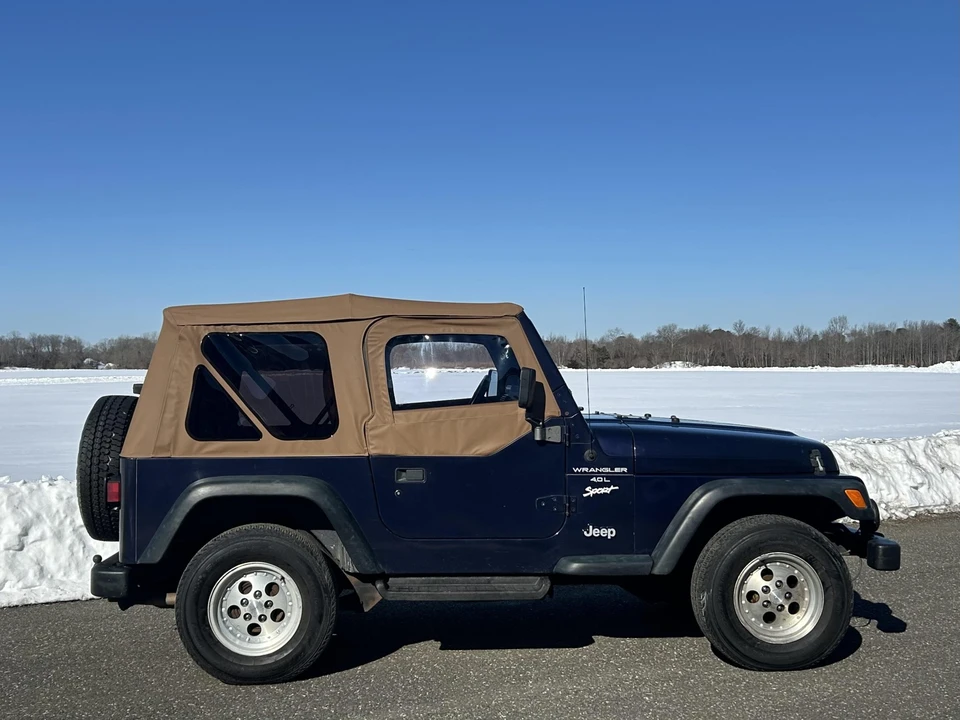 1998 Jeep TJ Wrangler - Image 11 of 31