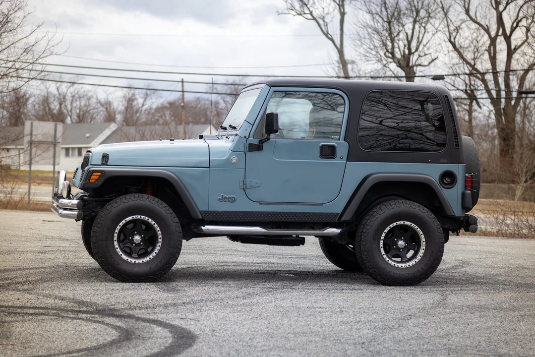 1998 Jeep TJ Wrangler - Image 10 of 31